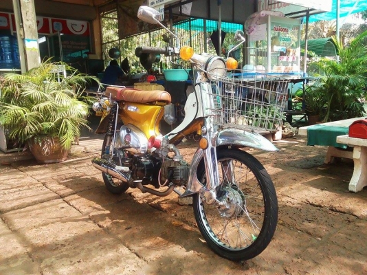 ขาย C70 เครื่องเวฟ 100 (เพิ่งฟิตเครื่องมาใหม่) สภาพพร้อมใช้งาน ไม่มี ท.บ ออกใบซื้อขายให้ครับ ค่าตัว 13500 บาท สนใจโทรติดต่อ 098-5684508 / 089-8054390 โอ๋ ลพบุรี