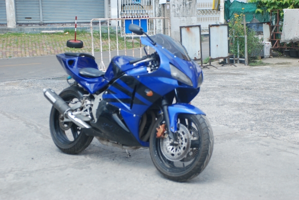 โอบางนา ขาย cbr400 ปี89 สำเนาทะเบียน  เครื่ิองดี แฟริ่งแต่งrc212 ยางใหม่หน้าหลัง รถพร้อมใช้งาน ราคา 52000บาท