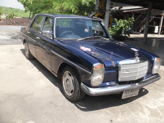 ขายbenzตาตั้งราคาถูกๆคับ เครื่องดีเชลเกียร์ธรรมดา รถมีทะเบียนคับ