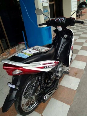 ถูกของจริง Yamaha Spark 115 i (สตาร์ทมือ) ปี 2556 รถสวยวิ๊ง รุ่นใหม่ล่าสุด