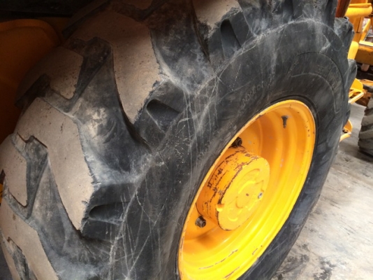 JCB 3CX ซีเรียลสูง 922952 นำเข้าตรงจากยุโรป