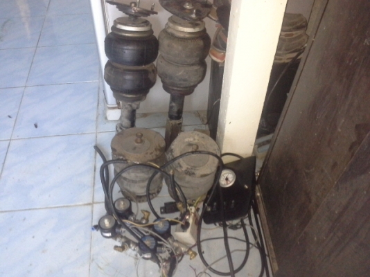 ขายถุงลมครบชุด ถอดออกจากวีออสครับ ครบๆเลย