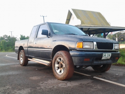 ISUZU RODEO 2.5 เพาเวอร์ปี36 ล้อแม็กยางใหม่สวย4เส้น ชุดเพลาหน้าถอดแล้วจร้า ราคาต่อรองได้