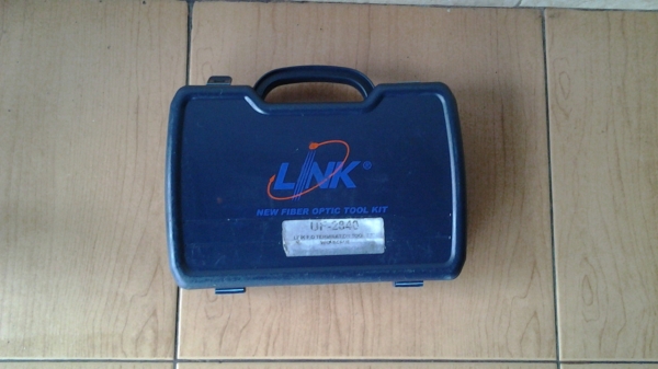 ขาย  คีมรัดสายไฟ