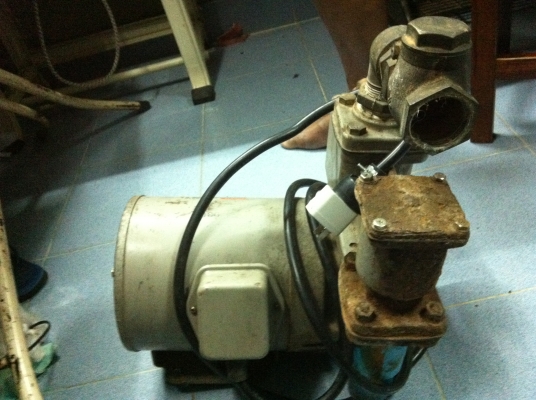 ขายมอเตอร์สูบน้ำ สภาพดี ราคา.4500