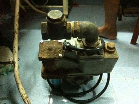 ขายมอเตอร์สูบน้ำ สภาพดี ราคา.4500