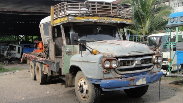 เทรลเลอร์10ล้อหน้ายาว เครื่อง6BD1(165แรง)เครื่องดี แน่น แห้ง คัสฃีสวยไม่ผุพร้อมใช้ ขายราคาอะไหล่ ไม่มีเล่ม เทรลเลอร์10ล้อหน้ายาว เครื่อง6BD1(165แรง)เครื่องดี แน่น แห้ง คัสฃีสวยไม่ผุพร้อมใช้ ขายราคาอะไหล่ ไม่มีเล่ม