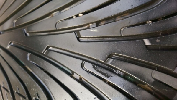 ขายยาง โรส สโตน ดอก n300 ยางปี 12สัปดาที่18