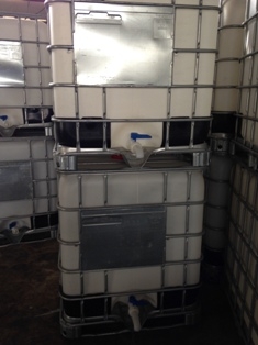 ถัง IBC ขนาด 1,000 ลิตร มือสอง เกรด A 2,800 บาท ถัง IBC ขนาด 1,000 ลิตร มือสอง เกรด A 2,800 บาท