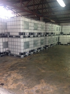 ถัง IBC ขนาด 1,000 ลิตร มือสอง เกรด A 2,800 บาท ถัง IBC ขนาด 1,000 ลิตร มือสอง เกรด A 2,800 บาท