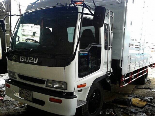 ขายรถบรรทุกหกล้อ ISUZU Deca เครื่อง195 ยาว7.2ม.