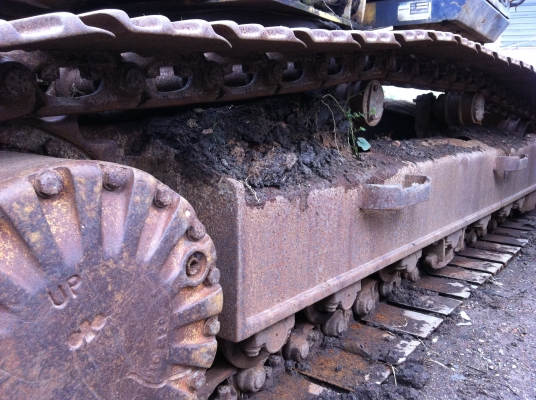 ขายรถแบคโฮ KOMATSU PC-200-5 ซีเรียล.70232 เอกสารอินวอย สภาพสวย 950000 ขายรถแบคโฮ KOMATSU PC-200-5 ซีเรียล.70232 เอกสารอินวอย สภาพสวย 950000