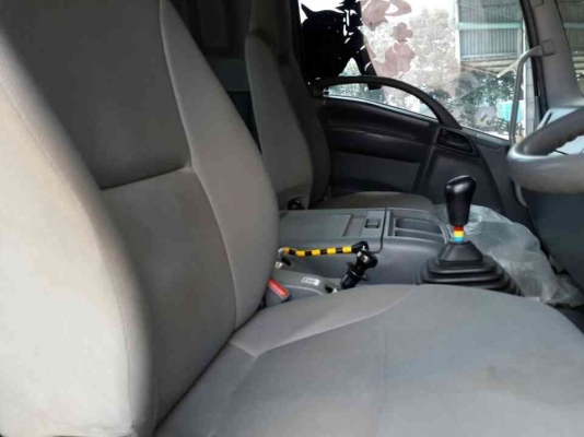 ขายรถหัวลาก 10 ล้อ 2 เพลา ISUZU-360 ปี.16-พ.ย-55 สภาพสวย ราคา 2250000 ต่อรอง