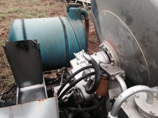 รถโม่ปูนนอก