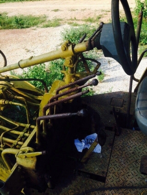 ขายรถเกรด KOMATSU GD 37 เครื่อง 4 สูบเทอร์โบ พร้อมใช้งาน สนใจโทร 081-970-1072