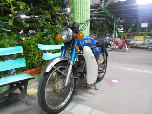 มาๆขายแลก Yamaha DX100 cc ปี1981 สีเดิมโรงงานราคาถูกๆ