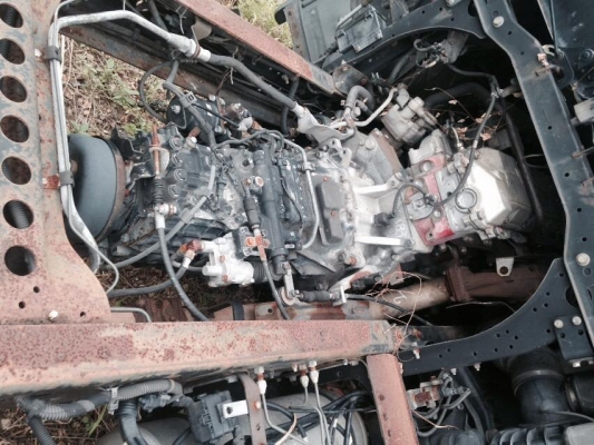 ฮีโน่6ล้อ