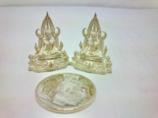 พระชินราชเนื้อเงินแท้ 2 องค์
