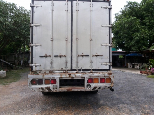 รถสิบล้อเพลาเดียว