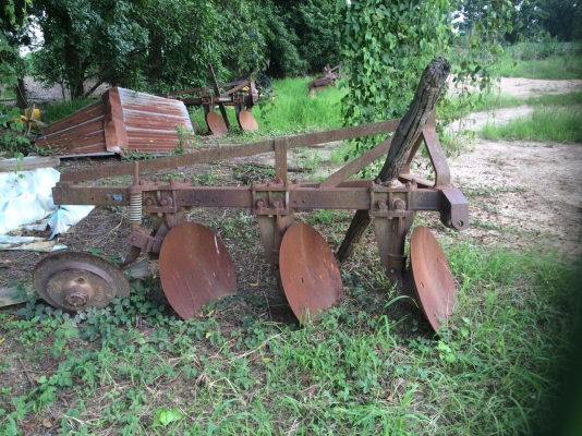 ขายผาล สภาพพร้อมใช้ ใบผาลใหม่ ราคา 34,000 ต่อรองได้ สนใจติดต่อ 095-9483869