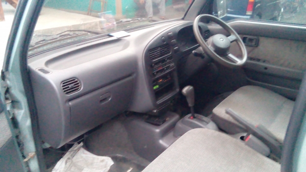 ขายด่วน รถตู้ รุ่น S 120 Auto  สวยสภาพดี พร้อมใช้ เดิมญี่ปุ่น