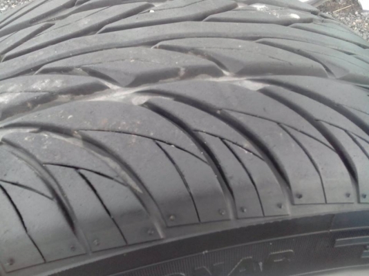 ขาย TE 37 18 นิ้ว กว้าง 8.5 4 วง พร้อมยาง 2012