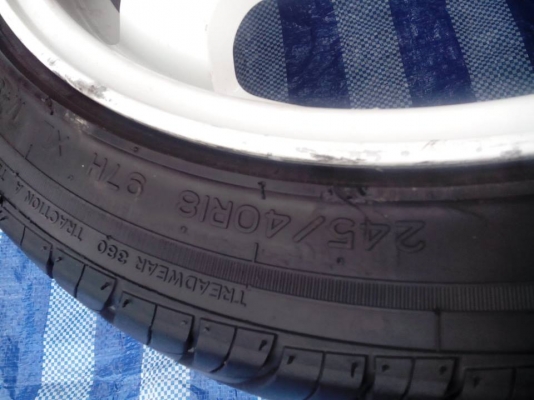 ขาย TE 37 18 นิ้ว กว้าง 8.5 4 วง พร้อมยาง 2012