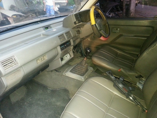 ขายรถกระบะสภาพดี สีสวย เครื่องดี ช่วงล่างแน่น แอร์เย็น สภาพพร้อมใช้งาน เอกสารพร้อมโอน ราคา155,000 สนใจโทร 090-8588220คุณนะ ID:narong498 หรือ www.truck.in.th/498