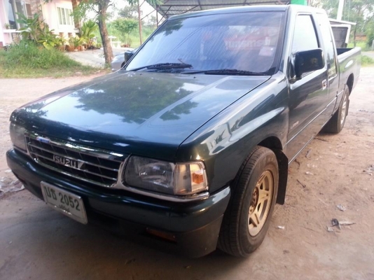 ขายรถกระบะสภาพดี สีสวย เครื่องดี ช่วงล่างแน่น แอร์เย็น สภาพพร้อมใช้งาน เอกสารพร้อมโอน ราคา155,000 สนใจโทร 090-8588220คุณนะ ID:narong498 หรือ www.truck.in.th/498