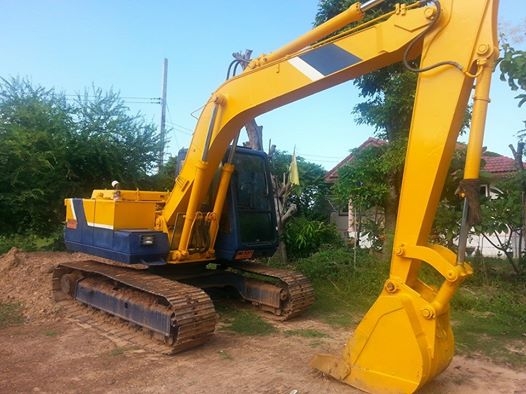 ขายแบคโคKOBELCO SK120-2 สภาพดี ช่วงล่างแน่น เอวแน่น ทำงานเร็ว แอร์เย็น สภาพพร้อมใช้งาน เอกสารเล่มทะเบียนพร้อมโอน 700,000 สนใจโทร 090-8588220คุณนะ ID:narong498 หรือ www.truck.in.th/498