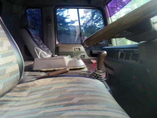 รถฮีโน่ 10 ล้อดั้ม FM3M 260 แรงม้า. ปี 40 สนใจติดต่อ 081 - 6079515 รถฮีโน่ 10 ล้อดั้ม FM3M 260 แรงม้า. ปี 40 สนใจติดต่อ 081 - 6079515