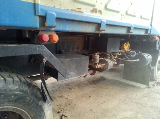 รถฮีโน่ 10 ล้อดั้ม FM3M 260 แรงม้า. ปี 40 สนใจติดต่อ 081 - 6079515 รถฮีโน่ 10 ล้อดั้ม FM3M 260 แรงม้า. ปี 40 สนใจติดต่อ 081 - 6079515