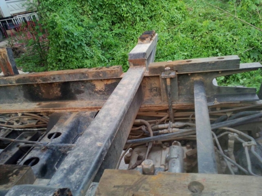 รถฮีโน่ 10 ล้อดั้ม FM3M 260 แรงม้า. ปี 40 สนใจติดต่อ 081 - 6079515 รถฮีโน่ 10 ล้อดั้ม FM3M 260 แรงม้า. ปี 40 สนใจติดต่อ 081 - 6079515