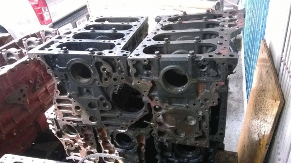 เสื้อสูบ HINO  12PA,SO5c,NO4c,HO6C,HO7D,HO7C,JO8C,JO8E,JO7C,JO7E,JO5C,P11C,PO9C,AO9C,EK100,EH100,EH300,EH500,EH700,EM100,EL100,EP100,M10C,K13C,K13D,EF500,EF550,EF750,QD100,WO4D,WO6D,WO6E รับประกัน