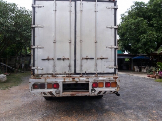 ขายรถหกล้อแปลงเป็น 10 ล้อ ลงเล่มแล้ว สนใจติดต่อ 089-8095958