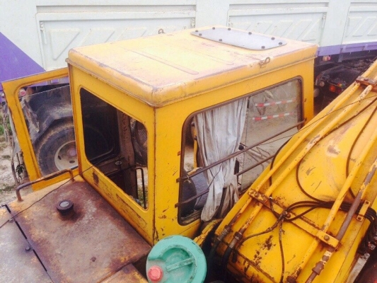 ขายรถแบคโฮ KOBELCO 907C LN 4679 พร้อมใช้งาน สนใจโทร 081-970-1072