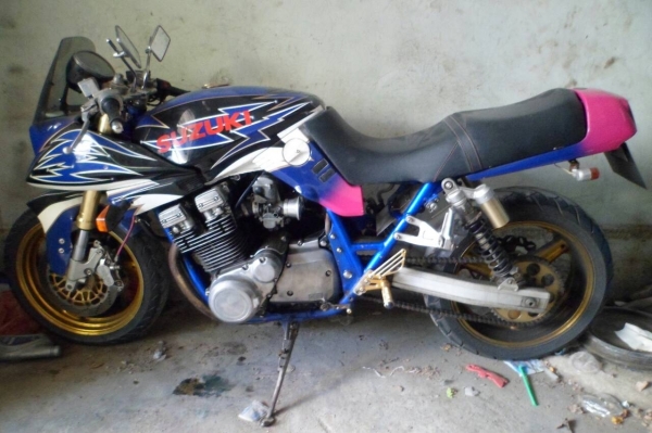 รถมอเตอร์ไซด์ซูซุกิ SUZUKI  เลขทะเบียนสวยของแท้