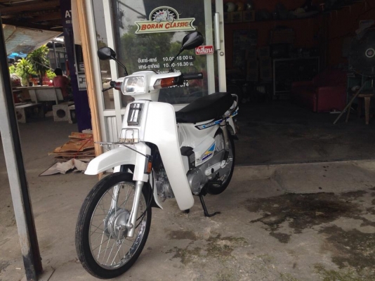 ขายดรีมคุรุสภาสีขาวสวยๆhondaแท้มีทะเบียนโอนได้(ร้านโบราณคลาสสิคเจ้าเก่า)กทมไลท์บางแคโทร0897661966