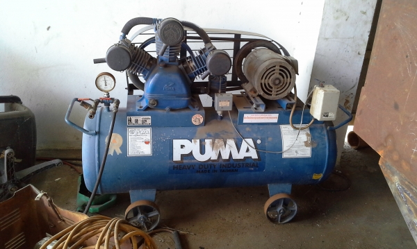 ลดราคา75000ขายเครื่องปั้มลมพูม่าไฟ3เฟส3หัวเกือบใหม่ บล็อกถอดล้อยี่ห้อโคเก้นของญี่ปุ่นเกือบใหม่ แท่นปะยาง แม่แรงไฮดรอริก และอุปกรณ์อื่นๆเกี่ยวกับการปะยางรถบรรทุก