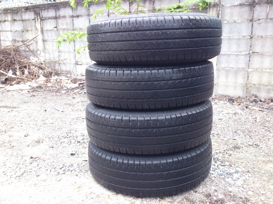 ขายยางMICHELIN 195R14 ยางปี13 จำนวน 4 เส้น