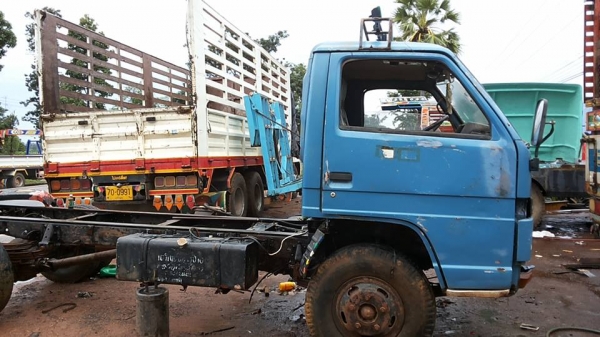 **250,000 บ.ต่อรอง**<<ถูกๆจัดให้ ร่วมสู้ด้วยกัน พี่น้องครับ !!>>ขายหัวคัสซี6ล้อ115ประกอบ ISUZU NPR59L 4BD1-115HP เครื่องเดิมเกียร์เดิม พ.พาวเวอร์ แอร์มีระบบ ช่วงล่าง Fหลัง คานหน้าเดิม5น็อต เครื่องแน่นๆ แห้งๆไม่มีเยิ้ม แรงดี เกียร์ดีไม่หลุด คัส **250,000 บ.ต่อรอง**<<ถูกๆจัดให้ ร่วมสู้ด้วยกัน พี่น้องครับ !!>>ขายหัวคัสซี6ล้อ115ประกอบ ISUZU NPR59L 4BD1-115HP เครื่องเดิมเกียร์เดิม พ.พาวเวอร์ แอร์มีระบบ ช่วงล่าง Fหลัง คานหน้าเดิม5น็อต เครื่องแน่นๆ แห้งๆไม่มีเยิ้ม แรงดี เกียร์ดีไม่หลุด คัส