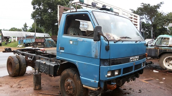 **250,000 บ.ต่อรอง**<<ถูกๆจัดให้ ร่วมสู้ด้วยกัน พี่น้องครับ !!>>ขายหัวคัสซี6ล้อ115ประกอบ ISUZU NPR59L 4BD1-115HP เครื่องเดิมเกียร์เดิม พ.พาวเวอร์ แอร์มีระบบ ช่วงล่าง Fหลัง คานหน้าเดิม5น็อต เครื่องแน่นๆ แห้งๆไม่มีเยิ้ม แรงดี เกียร์ดีไม่หลุด คัส **250,000 บ.ต่อรอง**<<ถูกๆจัดให้ ร่วมสู้ด้วยกัน พี่น้องครับ !!>>ขายหัวคัสซี6ล้อ115ประกอบ ISUZU NPR59L 4BD1-115HP เครื่องเดิมเกียร์เดิม พ.พาวเวอร์ แอร์มีระบบ ช่วงล่าง Fหลัง คานหน้าเดิม5น็อต เครื่องแน่นๆ แห้งๆไม่มีเยิ้ม แรงดี เกียร์ดีไม่หลุด คัส