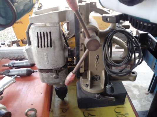 ขายสว่านเเท่นเเม่เหล็ก มือสองพร้อมใช้