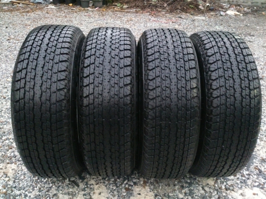 ขายแม็กALL NEW ISUZU พร้อมยางบริสโตน 255/65R17 ยางสัปดาห์ที่07ปี13 ดอกเต็มยางสวยนิ่มลึกเท่ากันไม่ร้าวไม่แตกลายไม่กินข้าง (สภาพแม็กยาง95\%น้องๆป้ายแดง) จำนวน 1 ชุด