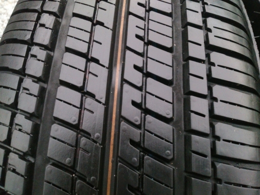 ขายแม็กพร้อมยางถอดป้ายแดงHONDA CRV ขอบ17 ยางบริสโตน225/65R17 ยางสัปดาห์ที่48ปี13 (ตุ่มหน้ายางยังอยู่ครบใหม่ๆ) จำนวน 1 ชุด