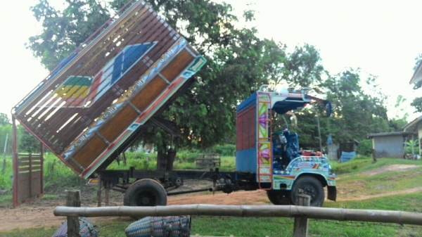 ขายรถเกษตร อีแต๋น6ล้อ สโลว์ เครื่องคูโบต้า KRT140 ดัมพ์ ใช้งาน2ปี สภาพเดิมสวย ดัมพ์ดี สภาพพร้อมใช้งาน