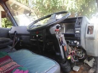 หกล้อ อีซูซุ NPR115แรงดั้ม ย.3.80ม สภาพสวยพร้อมลุย พวงมาลัยเพาเวอร์ เล่มทะเบียนครบ