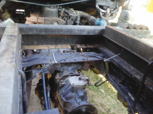 หกล้อ อีซูซุ NPR115แรงดั้ม ย.3.80ม สภาพสวยพร้อมลุย พวงมาลัยเพาเวอร์ เล่มทะเบียนครบ รราคา385000บ ตัดไม่ถูกไม่แพง ครับ