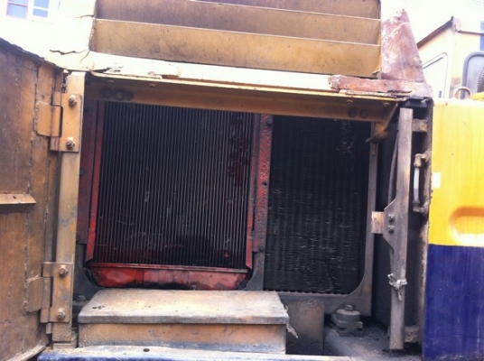 ขายรถแมคโคKOMATSU 200-2 พร้อมหัวเจาะ OKADA312