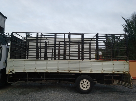 ขายกระบะ6ล้อพร้อมคอก พื้นไม้ปูเหล็กทับ สภาพดีราคาถูกๆ